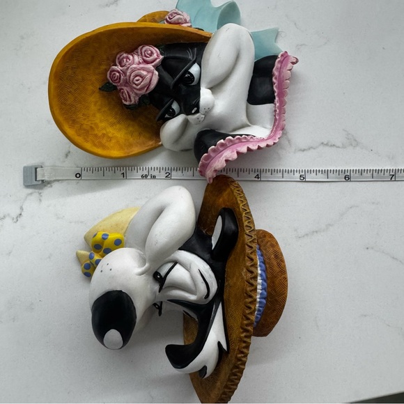 Vtg Pepe & Penelope On Parade 1996 Warner Brothers Costume Collection (set of 2) - Picture 11 of 12